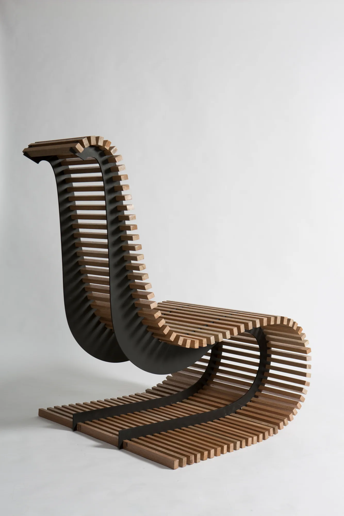 Melo chair: full portrait view.
